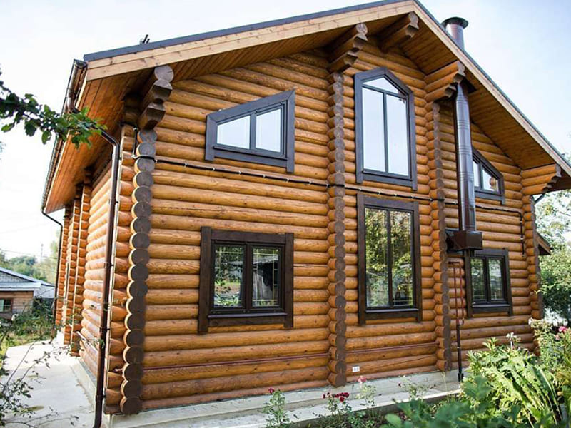 Установка пластиковых окон в брусовой дом фото